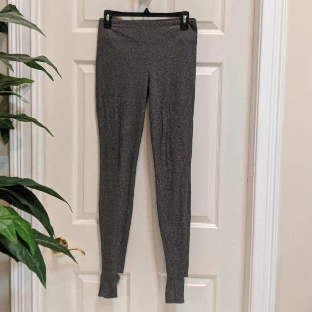 Mossimo Women's Gray Yoga Open Heel Pants Size Small
